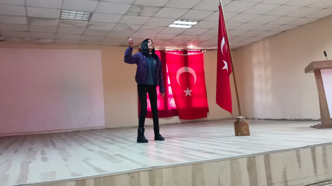 İstiklal Marşını Güzel Okuma Yarışması
